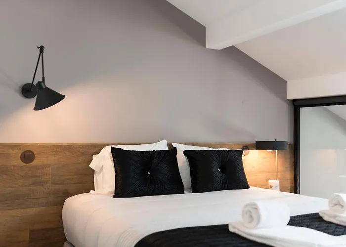 Apartman Modern Loft With Ac In Downtown By Lovelystay