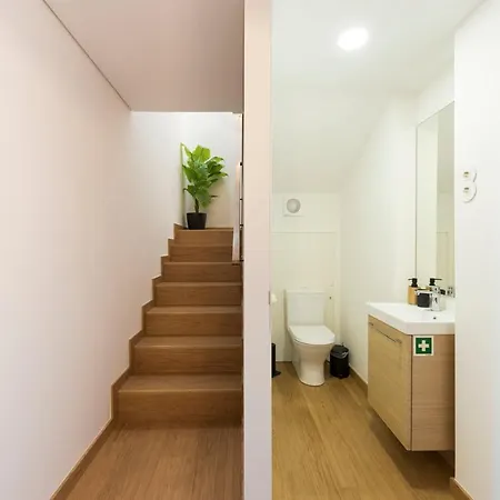 Apartament Modern Loft With Ac In Downtown By Lovelystay