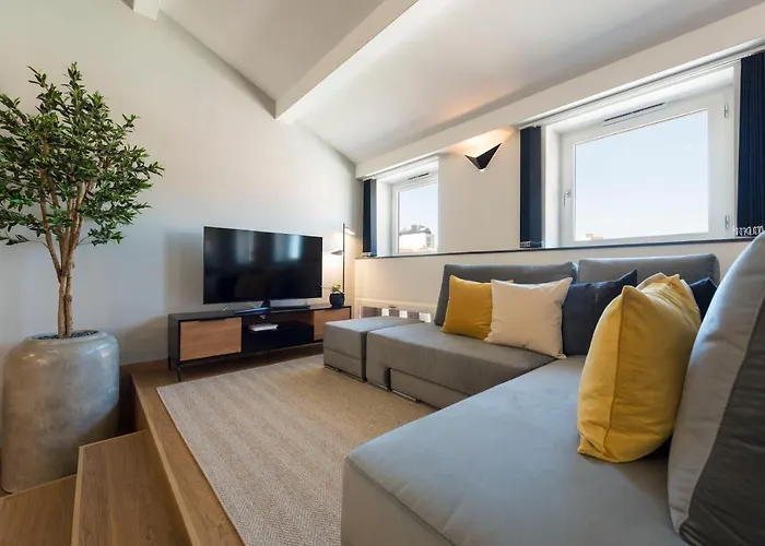 Lägenhet Modern Loft With Ac In Downtown By Lovelystay Oporto