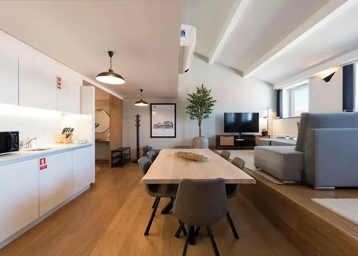 Modern Loft With Ac In Downtown By Lovelystay Lägenhet Oporto