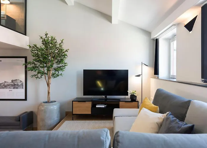 Modern Loft With Ac In Downtown By Lovelystay * Oporto