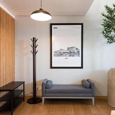 Modern Loft With Ac In Downtown By Lovelystay דירה