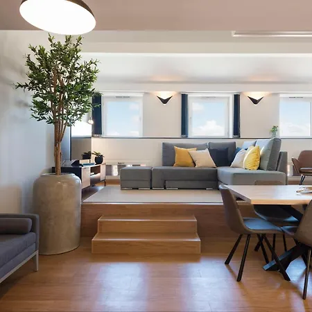 Modern Loft With Ac In Downtown By Lovelystay Διαμέρισμα *